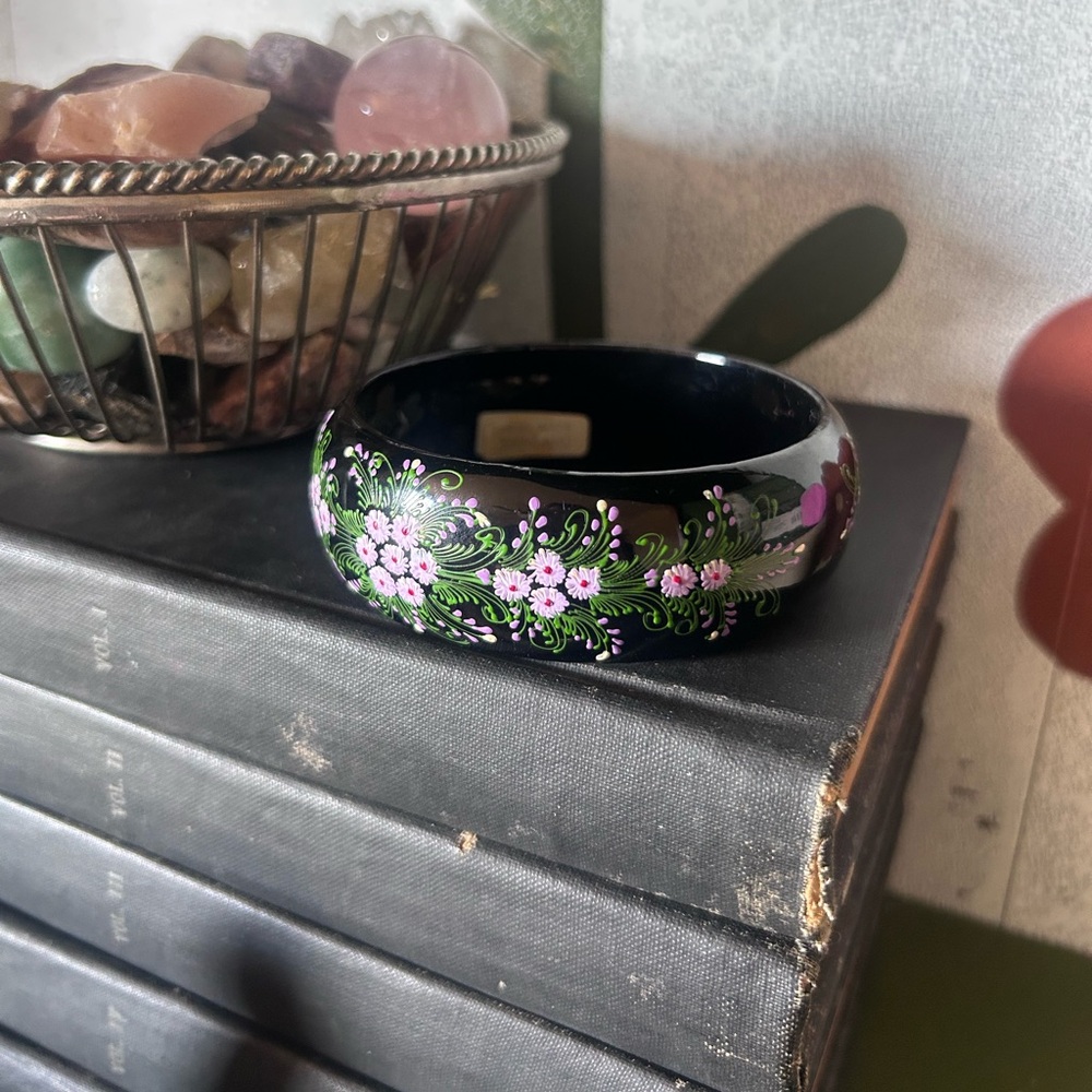 Hand painted Wooden Bangle Beacelet